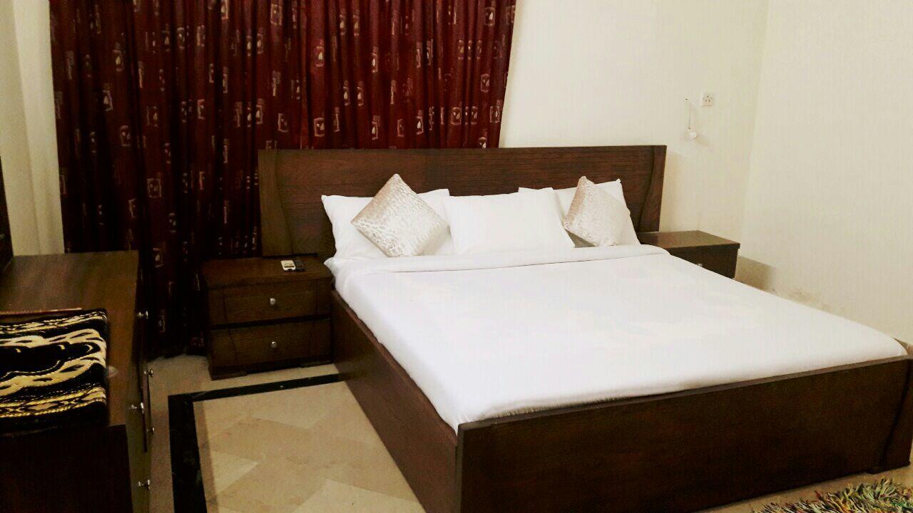 Islamabad Royal Inn Exterior photo